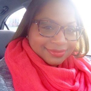 Meet your Posher, Lana